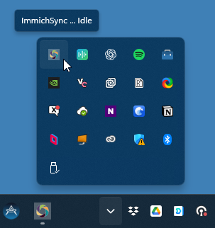 Windowsの通知領域にあるImmichSyncアイコンへIdleと表示された画面